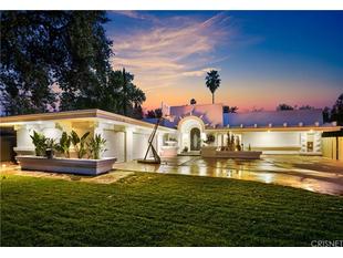 <div>23460 Hatteras St</div><div>Woodland Hills, California 91367</div>