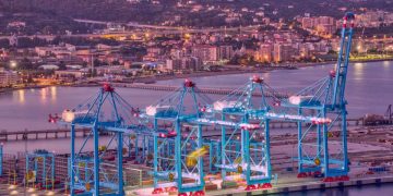 APM Terminals opens container terminal on Italian Riviera