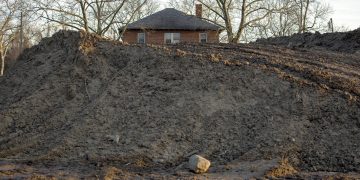 Warehouse boom shakes residents, rattles officials – News – Burlington County Times