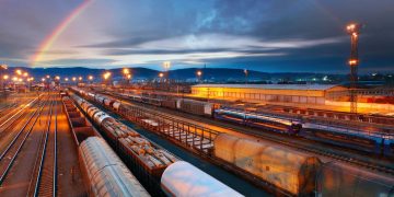 Commentary: Financial risk assessment for Alaska-to-Alberta rail freight awaits