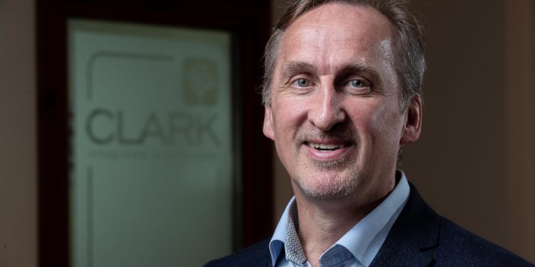 Oil and gas sector procurement fuels need for cyber defence