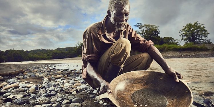 Colombia’s artisanal gold miners now part of a traceable global supply chain