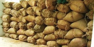 Farmers hit streets over procurement hassles- The New Indian Express