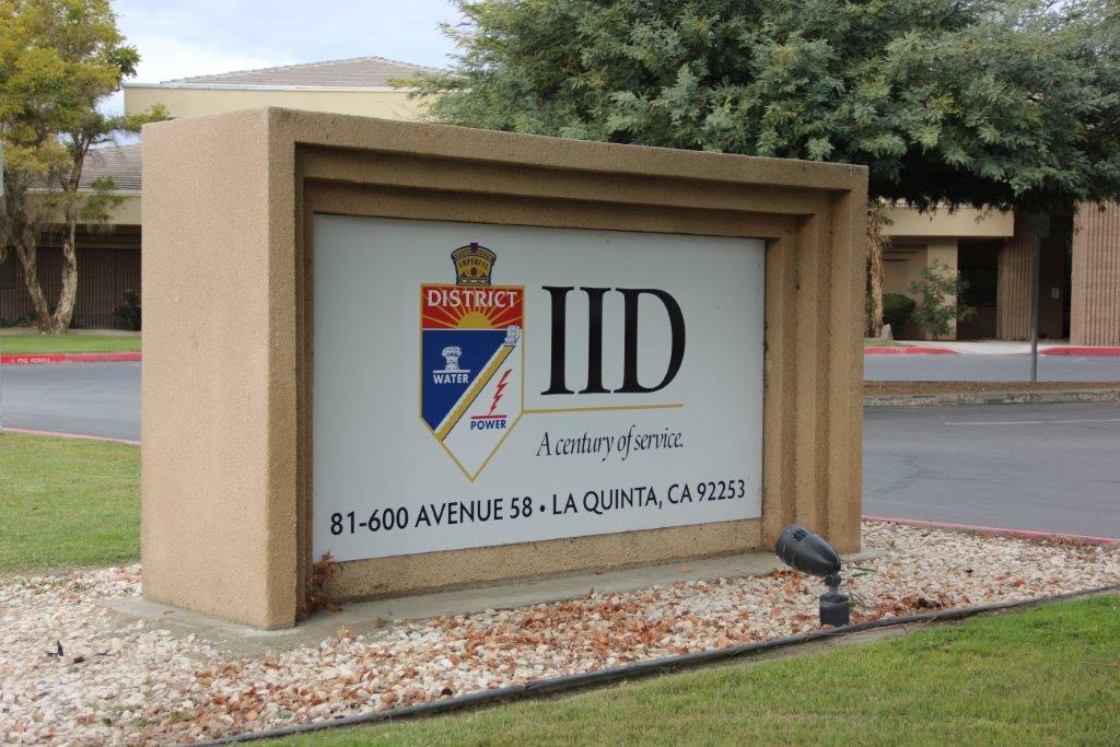 The Imperial Irrigation District is considering giving businessman Iddo Benzeevi the option to buy parcels of agricultural land totaling 2,800 acres for a massive warehouse project.