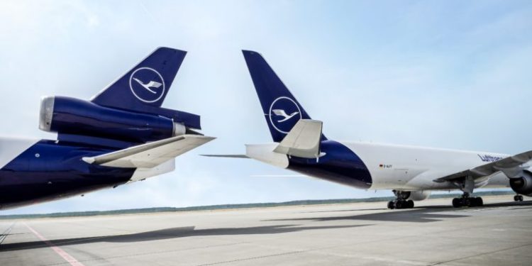 European carriers see bleak November traffic