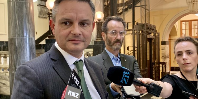 Green Party officially withdraws support for set point debt targets, saying they’ve ‘limited the Government’s scope for change’; Party’s new policy says ‘current approach to fiscal management embeds neoliberalism’
