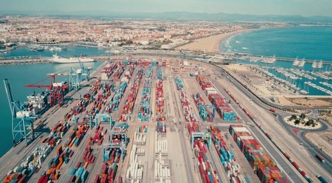 Xmas bonus for box carriers as demand soars and spot rates rocket
