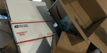 Tips For Disposing of Your Holiday Waste Sustainably