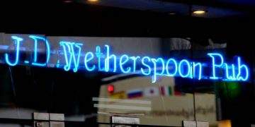 Wetherspoon’s: Pigs served without blankets after labour issue in supply chain