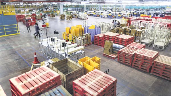 Blackstone ties up with Hiranandani to enter warehousing business