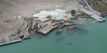 Deadline Detroit | Detroit River cleared of radiation threat after collapse at Uranium-tainted site