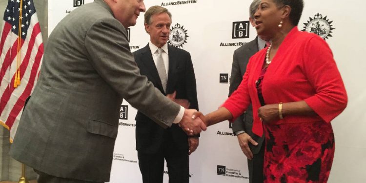Financial firm to add 200 jobs at new Tennessee headquarters