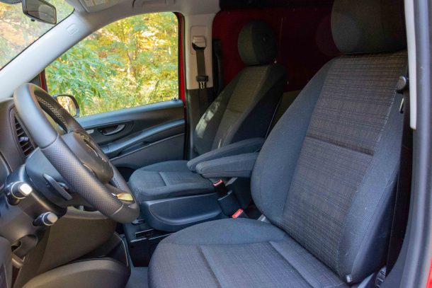 2019 Mercedes-Benz Metris front seats