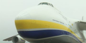 Russian cargo plane delivers Rolls-Royce engine to Stennis