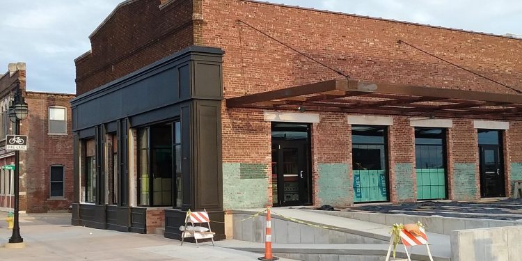 Nick in the AM: Warehouse District distillery, with food, prepares for spring opening – News – Journal Star