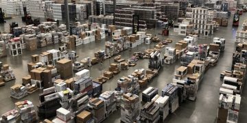 Buyer of ‘mega box’ warehouse named