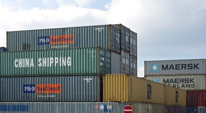 Carriers vs forwarders – who is going to represent forwarders’ interests in carriers’ blockchain plans?