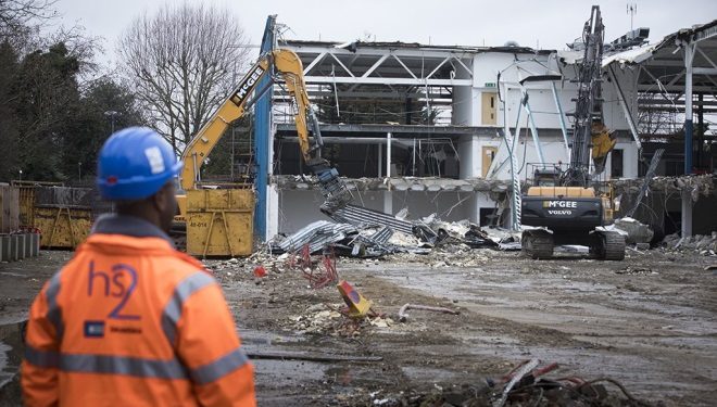 Major contractors warn of damage to supply chain if plans change