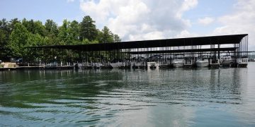 Lake Martin waterfront home sales up significantly in December