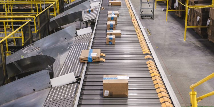 Another lawsuit aims to halt Amazon warehouse in Hudson Valley