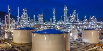Rapidly Rising Product Inventories Are An Obstacle For Oil