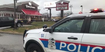 Columbus Police: Bob Evans robbery suspect dies after being shot by officer | WBNS-10TV Columbus, Ohio