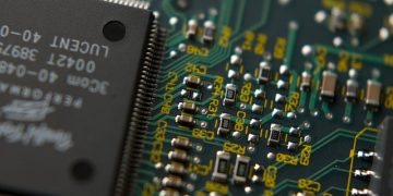 IT Supply Chain Developments and Their Impact on Buying Decisions – December/January