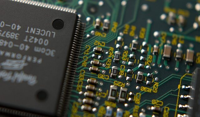 IT Supply Chain Developments and Their Impact on Buying Decisions – December/January