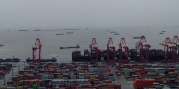 Coronavirus Outbreak Cuts China’s Container Volumes