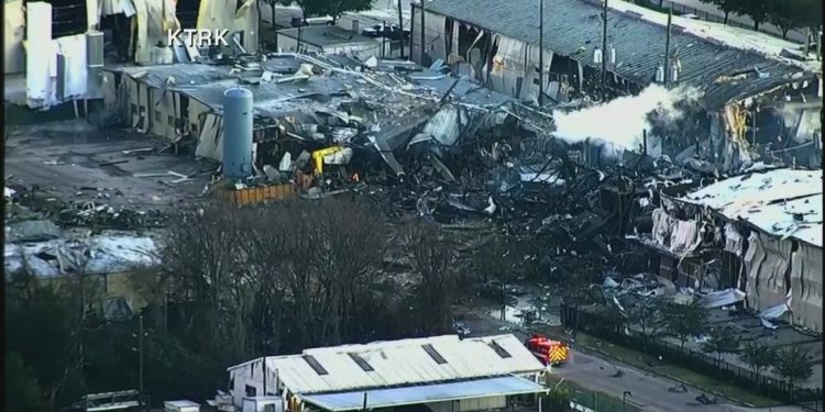 Company Tied To Deadly Warehouse Explosion In Houston Files For Bankruptcy – CBS Dallas / Fort Worth