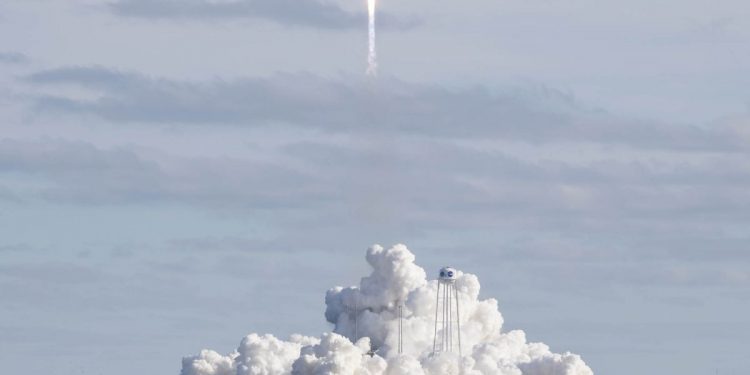 Northrop Grumman launches Cygnus cargo ship to space station for NASA