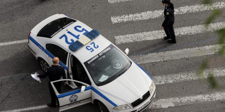 Greek Police Step Crime Crackdown, Arrest 167, Raid Warehouses