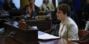 City takes legal action to bar police union from using ex-Portland human resources manager for contract talks