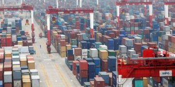 Virus outbreak could lower container growth with six million TEU – ShippingWatch UK