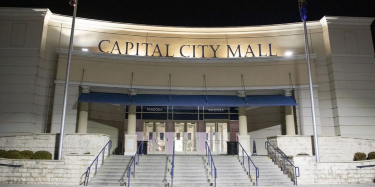 Outback Steakhouse and Sportsman’s Warehouse aren’t the only new tenants to open in the Capital City Mall parking lot