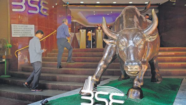 Indian firms’ Q3 net sales fall to over five-year low