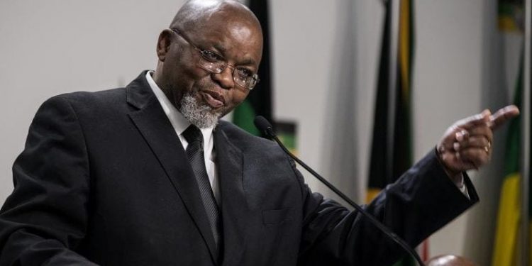 Mantashe defends slow progress on calling for fresh renewable power procurement