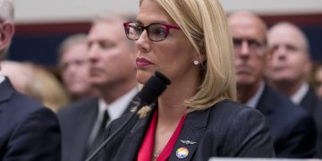 Flight attendants’ leader says employees at breaking point