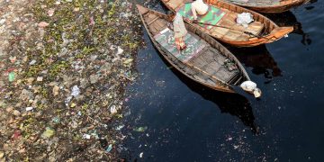 Working to reduce an ocean of plastic