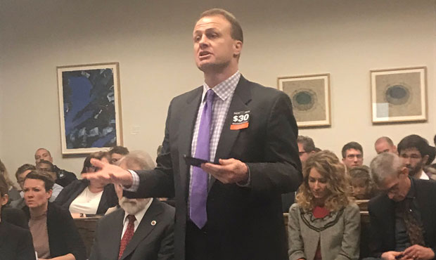 Judge weighs challenge to Tim Eyman’s $30 car tab measure