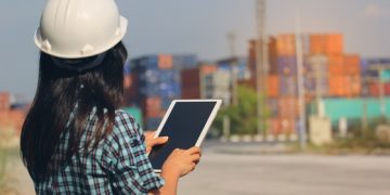 Bridging the Digital Gap in the Supply Chain