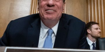 Senator Calls on Administration to Offer Flexibilities on Security Clearance Adjudications for Coronavirus