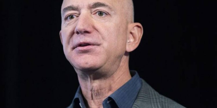 Amazon raises OT pay for warehouse workers | Central Western Daily
