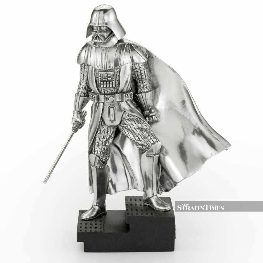  Darth Vader.