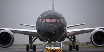 Coronavirus: Empty Air New Zealand Dreamliner flight shows impact of pandemic on airlines