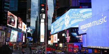 Virus staffing issues suspend flights to NYC, Philadelphia – WFMJ