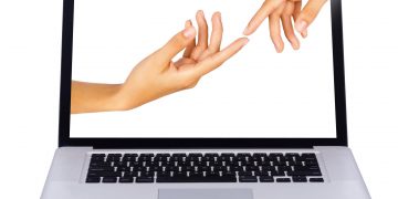 Rapid IT procurement for GPs unable to do online consultations | News