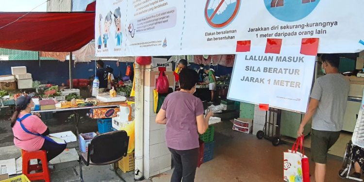 Ketua rumah and the food supply chain