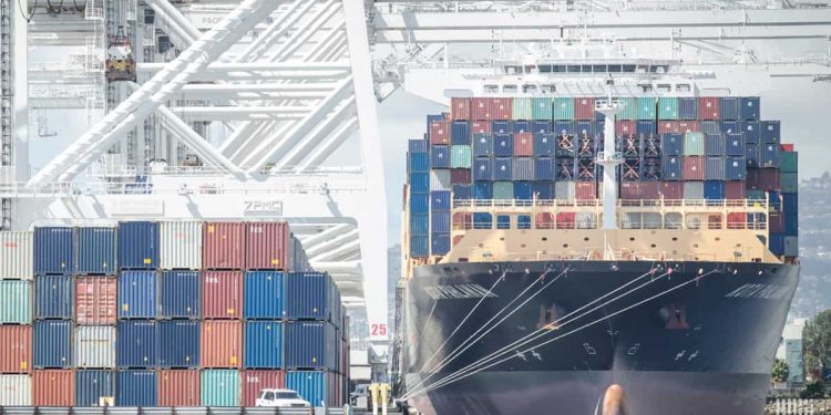 American shippers want FMC container availability rule published