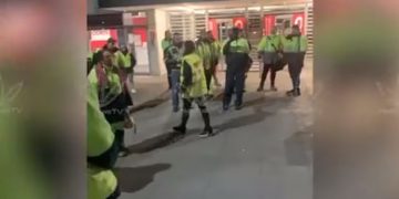 Angry Coles warehouse workers walk-off the job amid COVID-19 concern